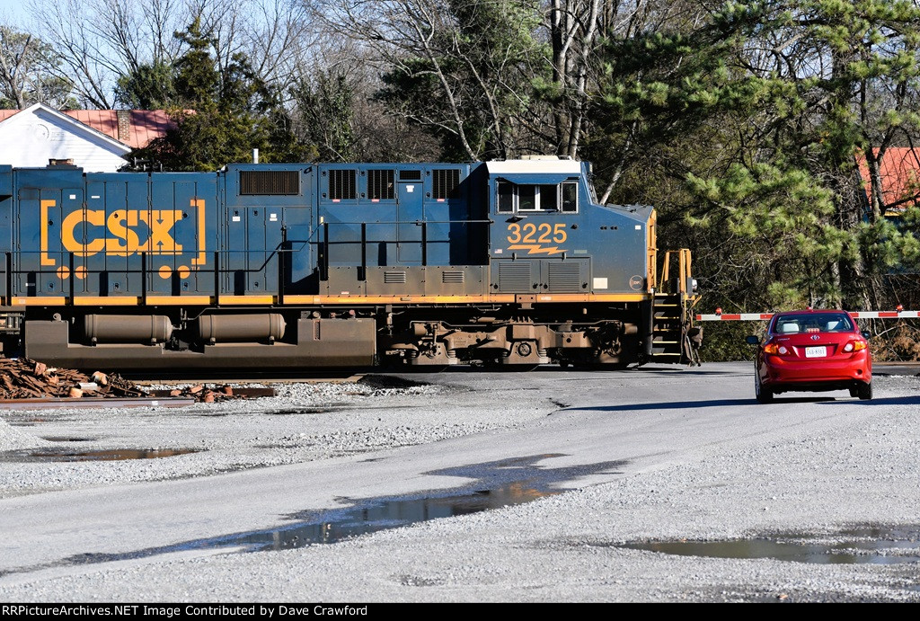 CSX 3225